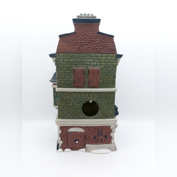 Vtg Department 56 "The Flat of Ebenezer Scrooge" Retired - Picture 3 of 7